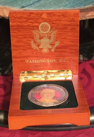 2 TRUMP COIN CHALLENGE in WOOD BOX PRES INAUGURATION EAGLE SEAL GOLD ENAMEL =TWO 3