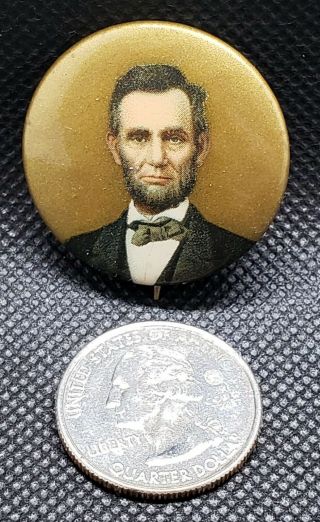 1909 Abraham Lincoln Political Pin back button Gold Background Cammall 2