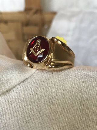 Masonic Lodge Ring Red Oval Stone 18k Hge Gold Classic Style Size 11 Made In Usa