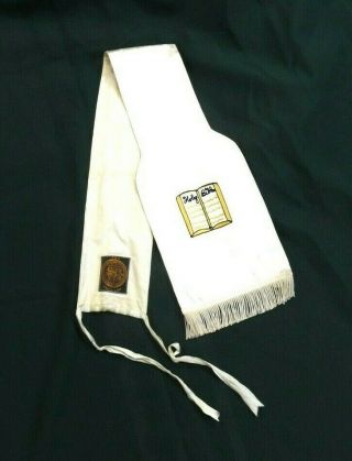 Vintage C.  E.  Ward Odd Fellows Ioof Chaplain Holy Bible Vest Sash Collar Costume