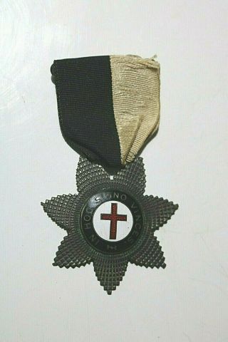 Vintage Knights Templar Masonic Medal " In Hoc Signo Vinces "