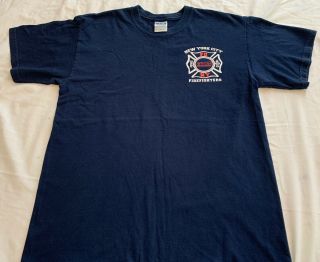 FDNY NYC Fire Department York City T - Shirt Sz M NY Giants 2