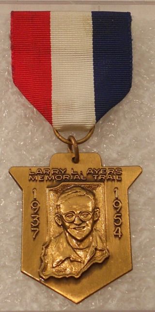 Vintage Boy Scout Bsa Larry L.  Ayers Memorial Trail Medal Bronze Color
