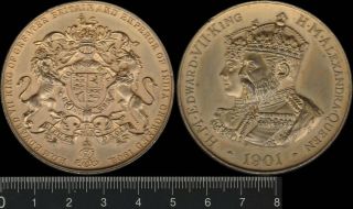 Great Britain: 1901 Coronation King Edward Vii Medal Kevii,  50mm,  Gilt