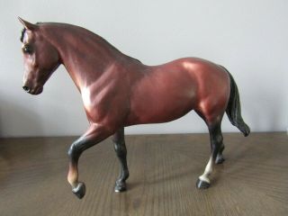 Vintage Breyer Model Toy Horse Retired Traditional Brown w/Blaze Black Mane Tail 3