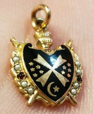 RARE VINTAGE 10 KT GOLD FILLED MASONIC ORDER OF DEMOLAY SEED PEARL RUBY PENDANT 3