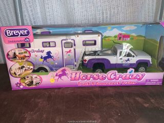 Breyer Model Horses Horse Crazy Purple & White Sm Truck & Trailer