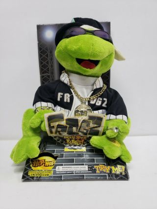 2005 Gemmy Frogz Hip Hop Dancing Frog 50 Cent In Da Club Plush Green