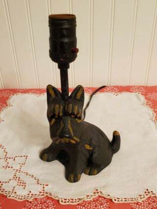 Vintage Cast Iron Scotty Terrier Dog Lamp.  Sweet Sitting Puppy Retro Cute.