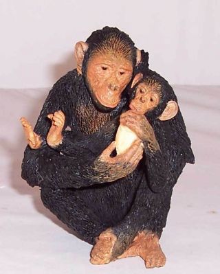 Country Artists Chimpanzee and Baby Figurine Natural World CA05465 NIB 2