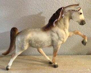 Breyer Traditional Blackberry Frost 716 Tennessee Walker Hand - Numbered 10k Made