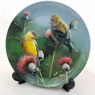 Knowles Encyclopedia Britannica Birds Of Your Garden Goldfinch Collector Plate