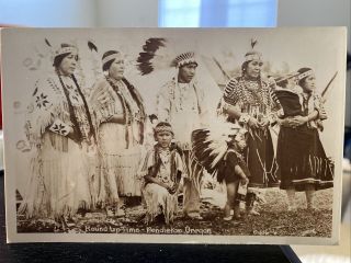 Vintage Rppc Pendleton Oregon Round Up Time,  Indian Maidens,  Children & Chief