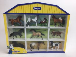 Breyer Stablemates Horse Set Of 10 With Display Case Shadow Box