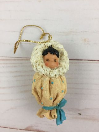 Enesco Friends Of The Feather 1997 Eskimo Baby Papoose Ornament Unboxed