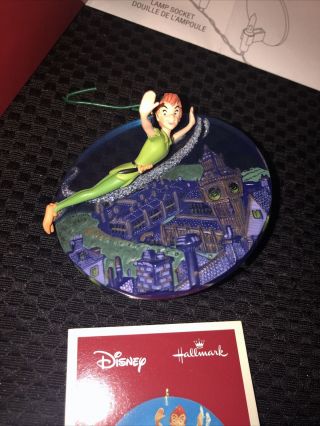 2003 Hallmark FLYING OVER LONDON Ornament Peter Pan Walt Disney w/Box 2