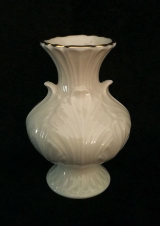Vintage Lenox Ivory China Small Elfin Bud Vase With 24k Gold Trim Made In Usa