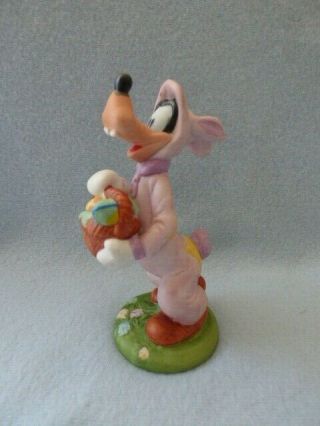 Vintage 1986 Schmid Walt Disney Co.  Goofy Easter Figurine Fast