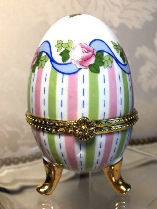 Floral Design Porcelain Egg Shaped Trinket Box With Hinged Lid