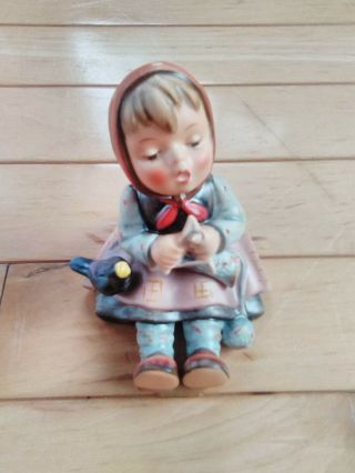 Vintage Hummel Happy Pastime Girl 69 Figurine Bird & Knitting Western Germany