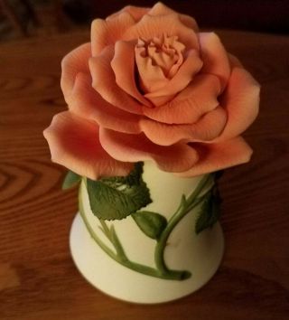 1983 The Sonia Rose By Jeanne Holgate Fine Bone China Bell Taiwan