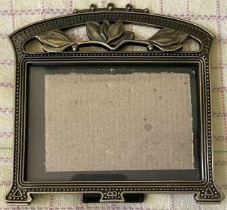 Vintage Ornate Pewter Picture / Photo Frame For 5 X 3 1/2 Photo