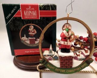 Hallmark Ornament 1991 Night Before Christmas Twirl - About Santa