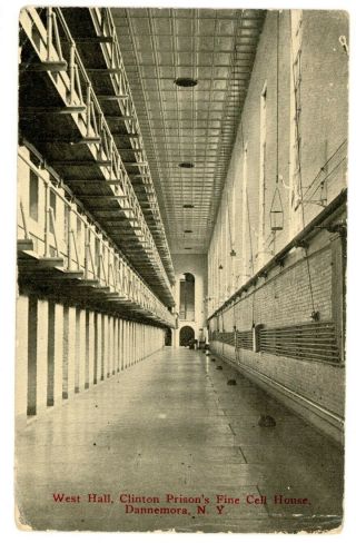 Dannemora Ny - West Hall Of Clinton Prison Cell House - Postcard