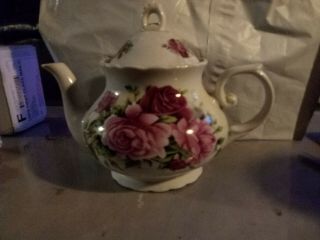 Vintage Ceramic Tea Pot With Lid,  Roses,  6 - 1/2 " Tall -