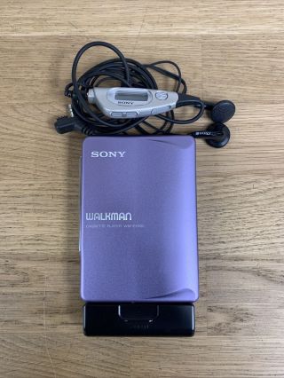 Sony Walkman Wm - Ex900 Cassette Player W Earphones Vintage