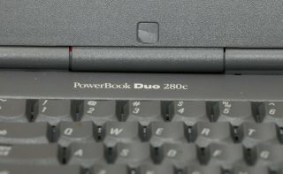 Apple Macintosh PowerBook Duo 280c Vintage 3