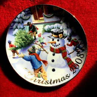 Avon Collector Christmas Plate 2008 Snowman “Winter Memories” 22k Gold Trimmed 3