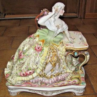 Rare Antigue Italy Capodimonte Porcelain Figurine Lady Sitting At Vanity Table