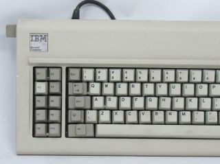 VINTAGE IBM MODEL F XT KEYBOARD 4 PIN CONNECTION FOR PC 2