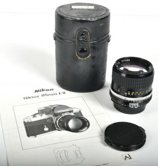 Vintage Nikon Nikkor 85mm F2 Ai Fixed Portrait Camera Lens W/ Caps & Case