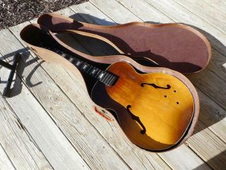 Vintage Harmony Hollywood H 41 Acoustic Guitar With Case