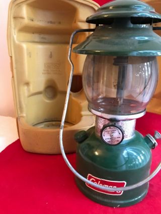 Awesome Vintage Coleman 200a Green Lantern Plus Case 11/80 Suction/round Globe