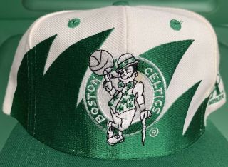 EUC Vintage 90s Boston Celtics Logo Athletic Sharktooth Snapback Hat Cap NBA 2