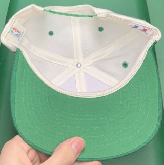 EUC Vintage 90s Boston Celtics Logo Athletic Sharktooth Snapback Hat Cap NBA 6