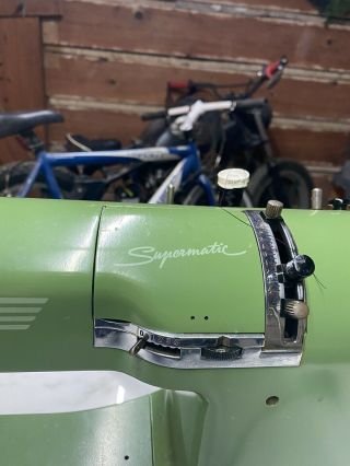 Vintage ELNA Supermatic Portable Sewing Machine Avacado Green W/ Case 5