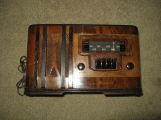 Vintage Farnsworth Am Tube Radio 1940 