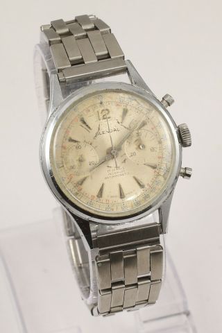 Vintage Glendal 17 Jewel Chronograph Watch - Landeron 248 Cal.  (screwback Case)