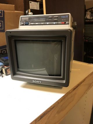 Sony Trinitron Evm - 8010r Color Video 8 Combo Tv Vcr Vintage