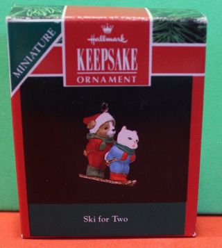 Hallmark Keepsake Miniature Ornament 1992 Ski For Two Qxm5821 Dog Cat