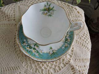 GORGEOUS QUEEN ANNE MARILYN SNOWDROPS TEA CUP & SAUCER BONE CHINA ENGLAND 3