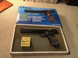 Vintage Daisy Model 790.  177 Cal Pellet Gun Air Pistol Collector Grade