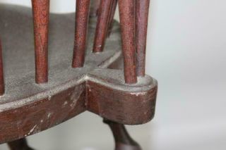 GREAT 18TH C.  CONNECTICUT TRACY SCHOOL WINDSOR BRACE BACK CHAIR IN OLD RED PAINT 6