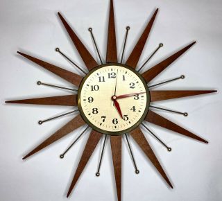 Vintage Mid Century Modern Starburst Wall Clock Atomic Battery Powered