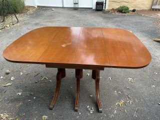 Vintage Duncan Phyfe Style Drop Leaf Extension Table 2 Leaves And 4 Chairs