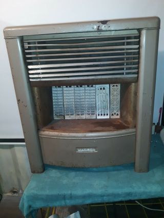 Vintage Dearborn Madison 39,  950 Btu Gas Heater Stove With 6 Grates
